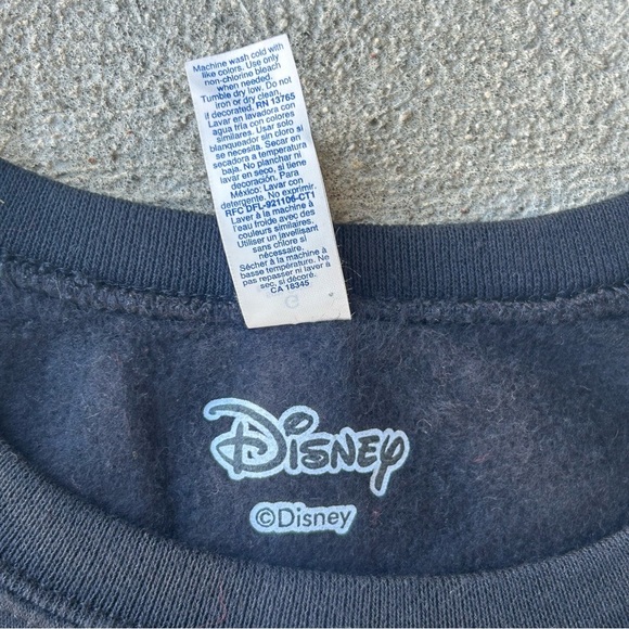 Disney Villains Sweatshirt Large Jerzees “It’s Fun Being Bad” Black Crewneck - Picture 9 of 10